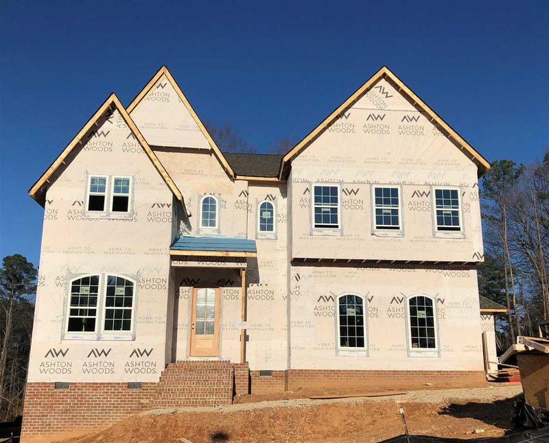 5700 Norcrest St #5, Raleigh, NC 27612