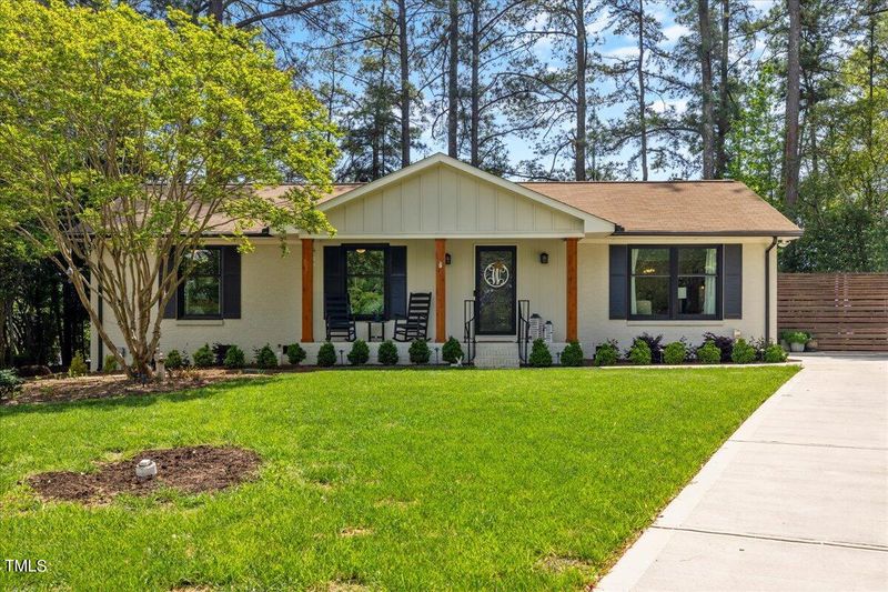 5700 Tully Ct, Raleigh, NC 27609