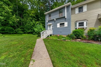 5701 Forest Lawn Ct, Raleigh, NC 27612