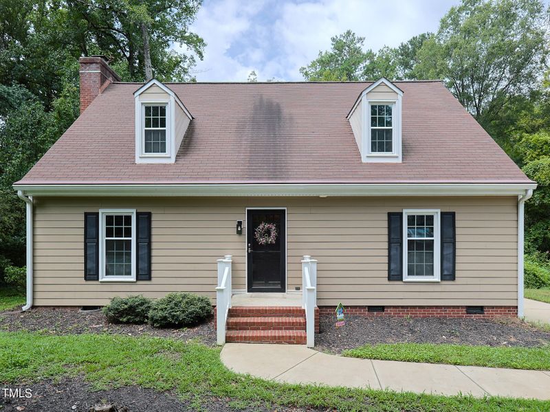 5701 Setter Cir, Raleigh, NC 27609