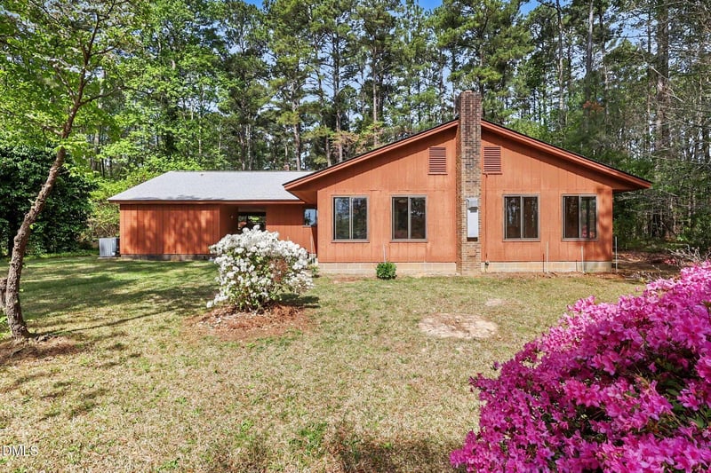 5702 Old Greensboro Rd, Chapel Hill, NC 27516