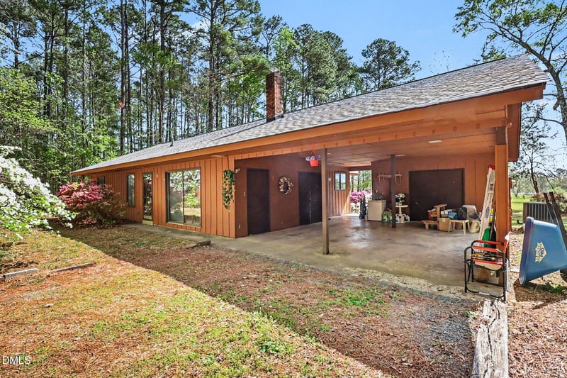 5702 Old Greensboro Rd, Chapel Hill, NC 27516