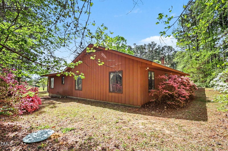 5702 Old Greensboro Rd, Chapel Hill, NC 27516