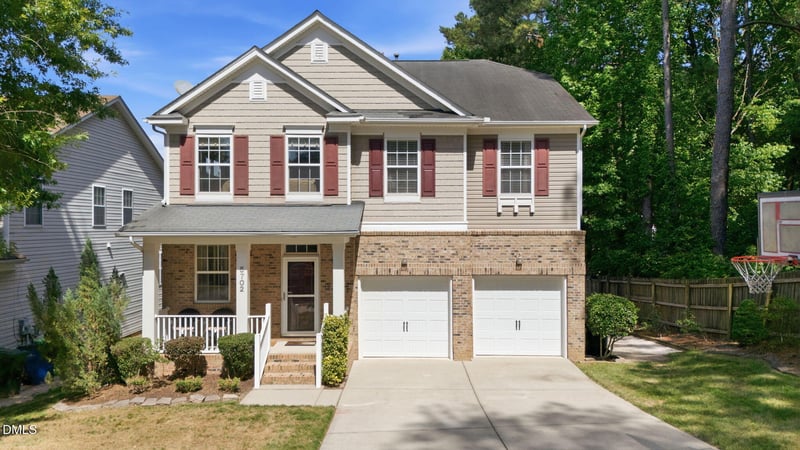 5702 Orchard Beach Ln, Raleigh, NC 27616