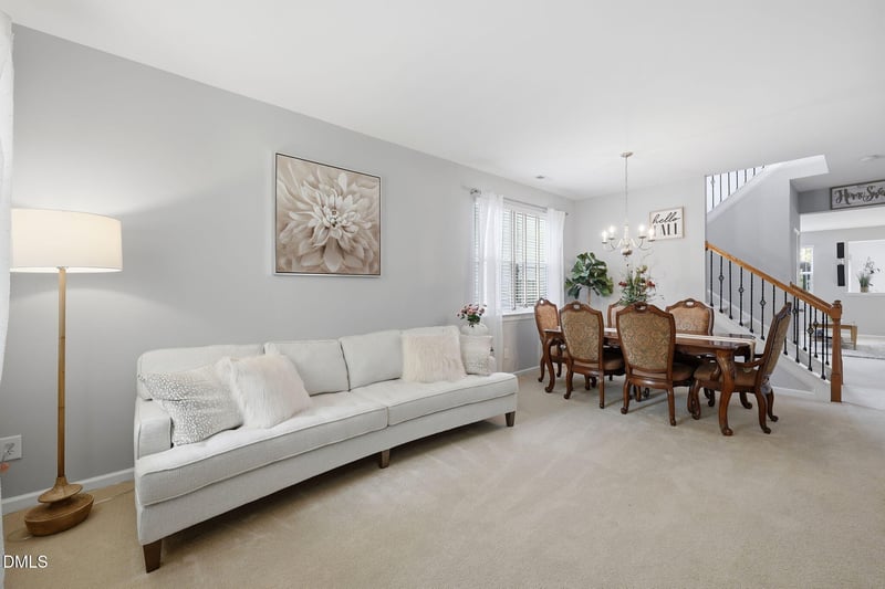 5702 Orchard Beach Ln, Raleigh, NC 27616