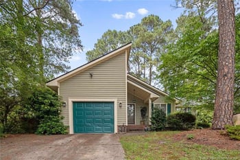 5702 Paradise Ct, Fayetteville, NC 28314