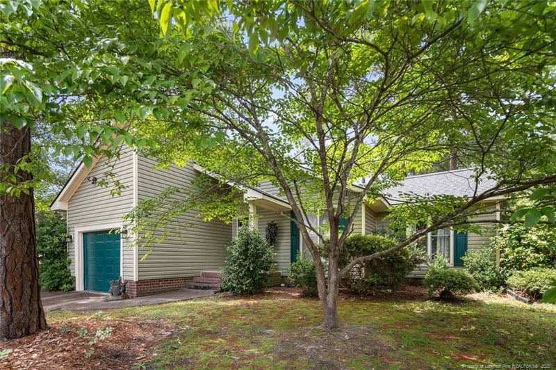 5702 Paradise Ct, Fayetteville, NC 28314