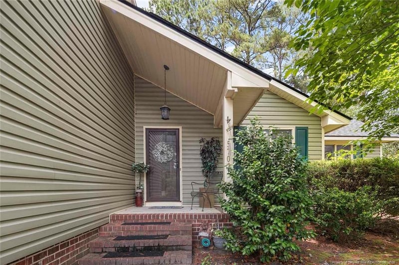 5702 Paradise Ct, Fayetteville, NC 28314