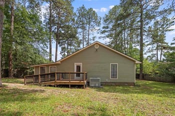 5702 Paradise Ct, Fayetteville, NC 28314