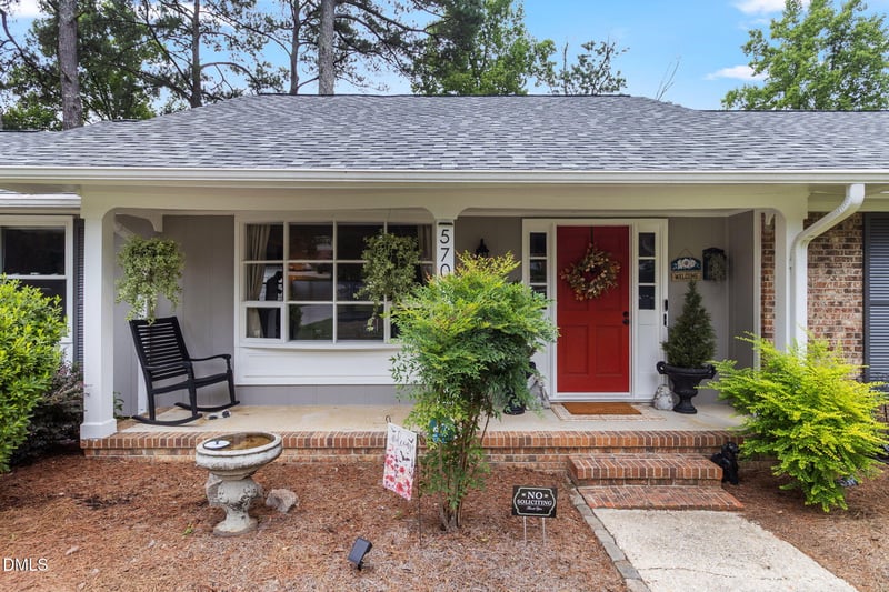 5703 Andes Ct, Fayetteville, NC 28304