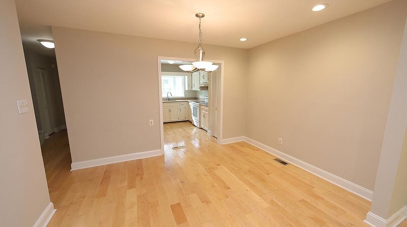 5703 Forest Lawn Ct, Raleigh, NC 27612