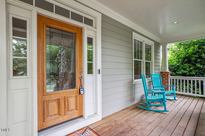 5703 Highcroft Dr, Cary, NC 27519