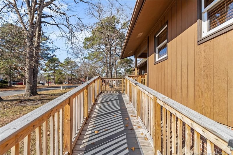 5703 Lochness Ct, Fayetteville, NC 28304