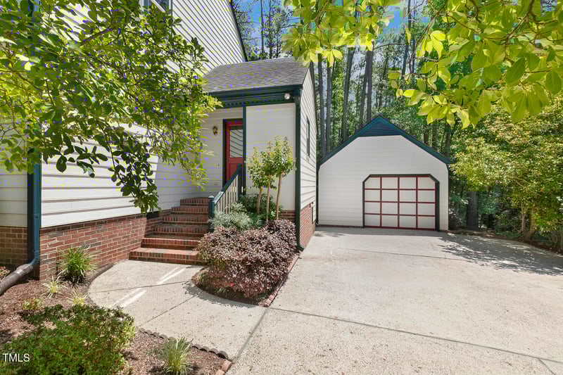 5704 Cholderton Ct, Raleigh, NC 27604