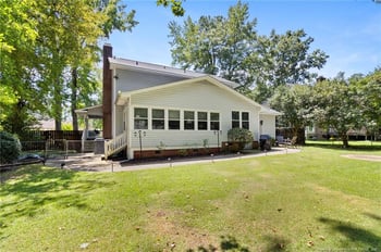 5704 Danville Dr, Fayetteville, NC 28311