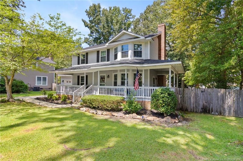 5704 Danville Dr, Fayetteville, NC 28311