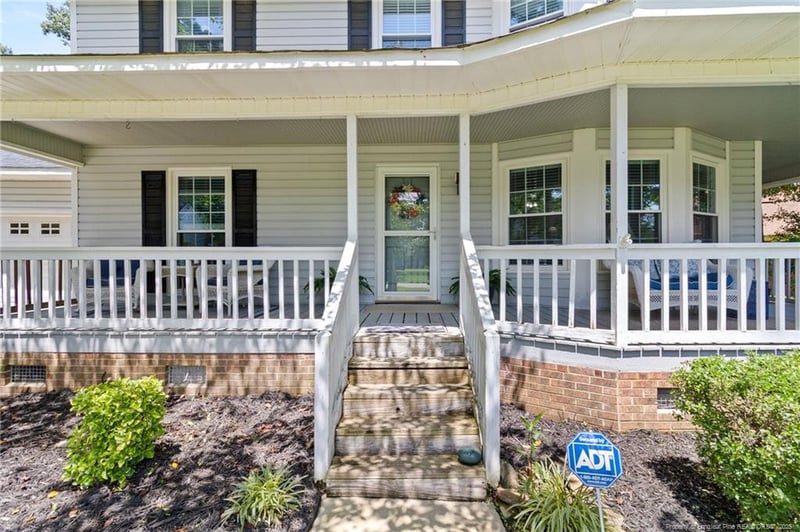 5704 Danville Dr, Fayetteville, NC 28311
