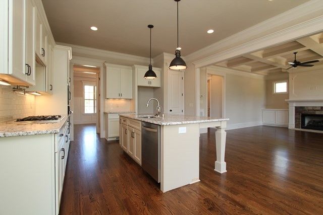 5704 Jacobs Dr #Lt1, Raleigh, NC 27612