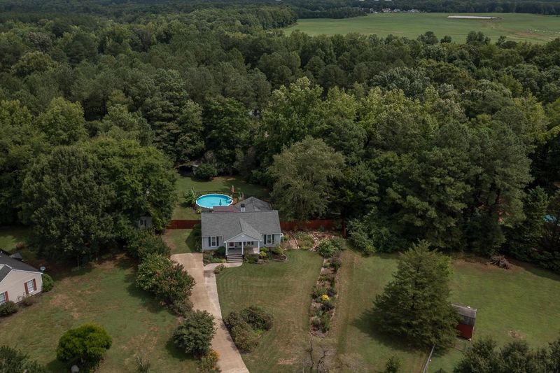 5704 Sandy Pines Dr, Youngsville, NC 27596