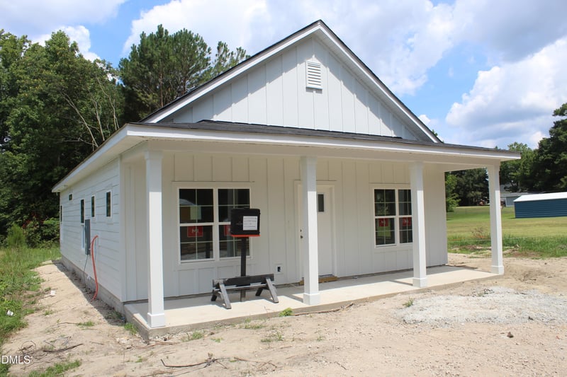 5705 Minter Ave, Sanford, NC 27332
