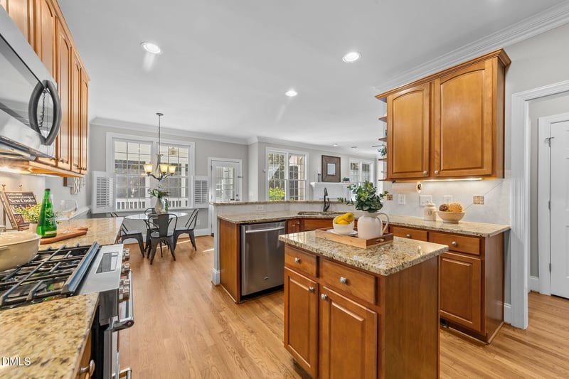 5705 Tannibark Ln, Fuquay Varina, NC 27526