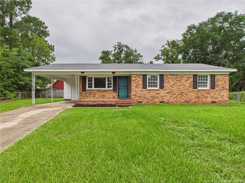 5705 Yellowstone Ct, Fayetteville, NC 28303