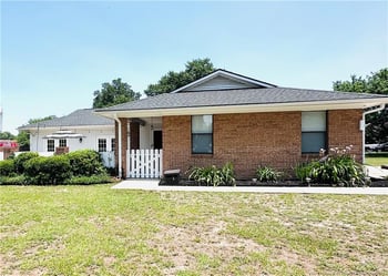 5706 Archer Rd, Hope Mills, NC 28348