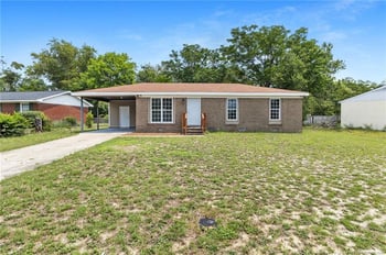 5706 Demarest Ct, Fayetteville, NC 28311