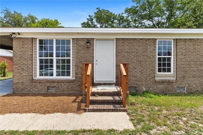 5706 Demarest Ct, Fayetteville, NC 28311