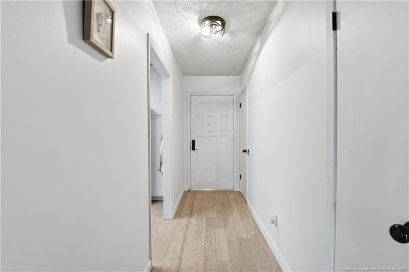 5706 Lochness Ct, Fayetteville, NC 28304