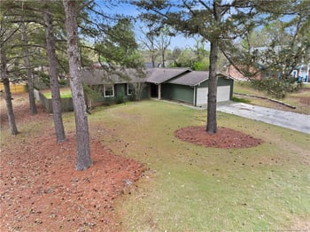 5706 Lochness Ct, Fayetteville, NC 28304