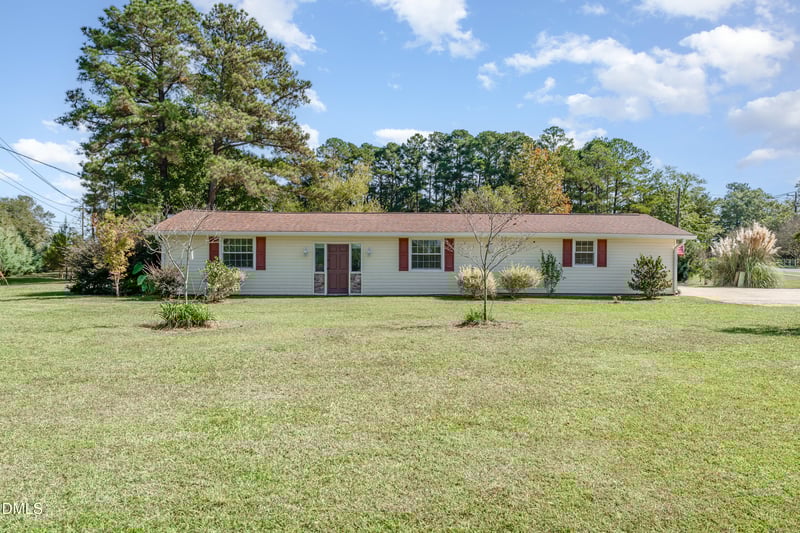 5706 Piney Grove Rd, Angier, NC 27501