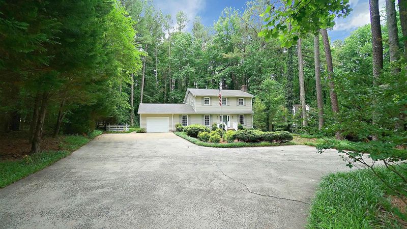 5706 Russell Rd, Durham, NC 27712