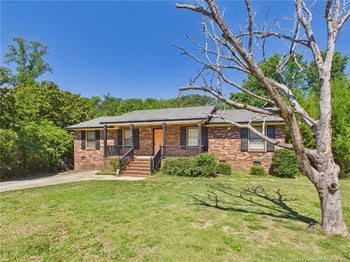5706 Selkirk Pl, Fayetteville, NC 28304
