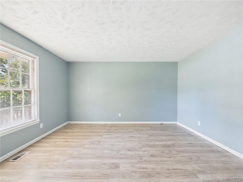 5706 Selkirk Pl, Fayetteville, NC 28304