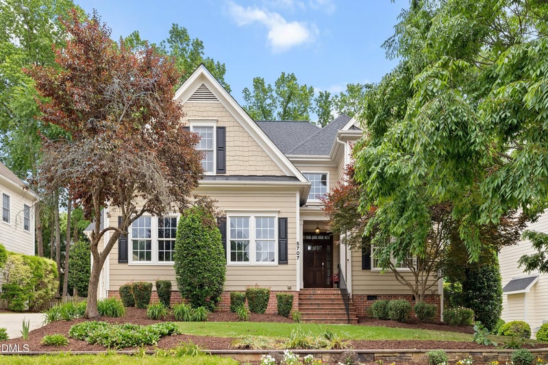 5707 Highcroft Dr, Cary, NC 27519