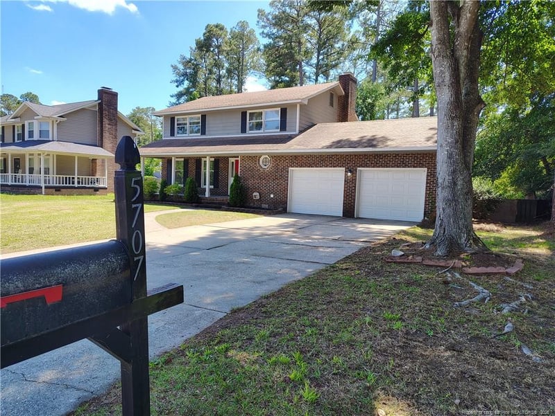 5707 Nassau Dr, Fayetteville, NC 28314