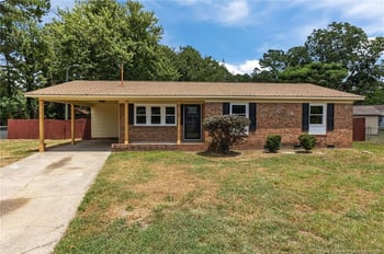 5708 Comstock Ct, Fayetteville, NC 28303
