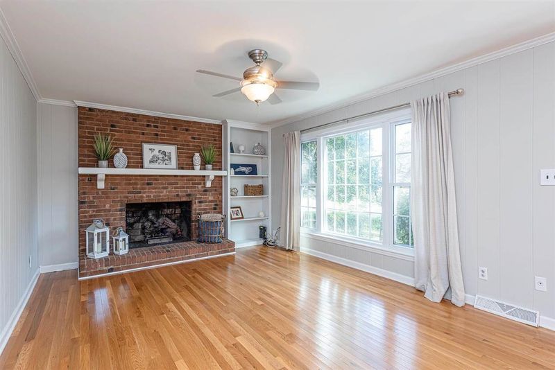 5708 Partridge Ln, Raleigh, NC 27609