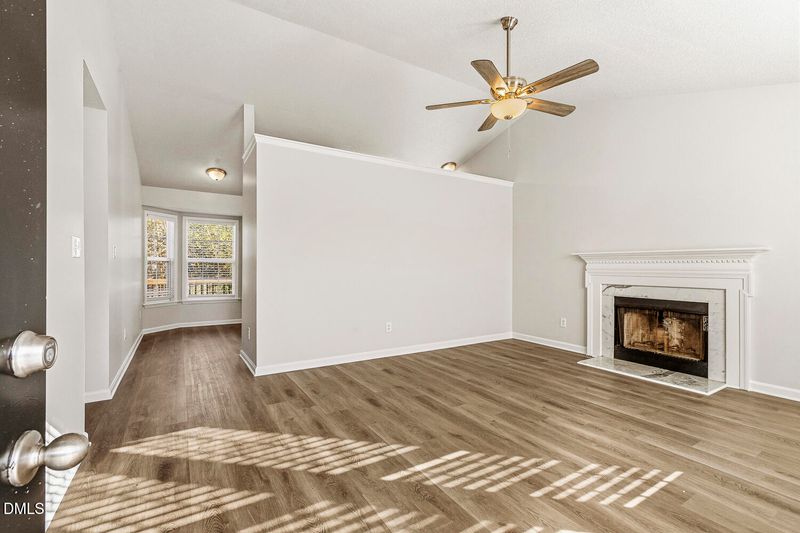 5709 Angelfish Ct, Raleigh, NC 27610