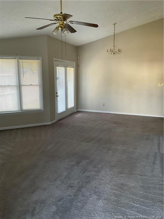 5709 Charbonneau Ct, Fayetteville, NC 28304