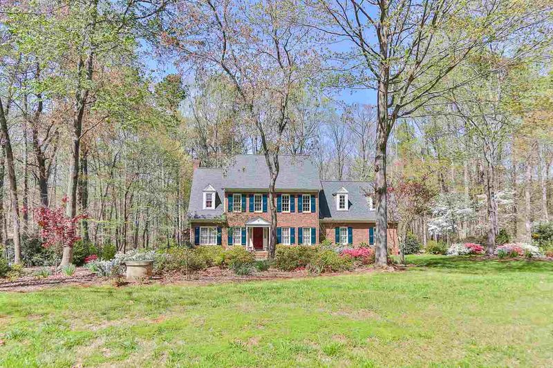 5709 Dutch Creek Dr, Raleigh, NC 27606