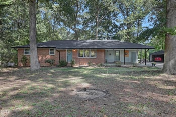 5709 Neuse St, Raleigh, NC 27610