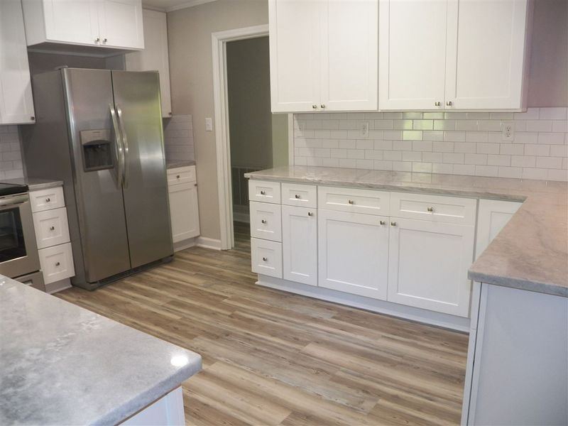 5709 Partridge Ln, Raleigh, NC 27609
