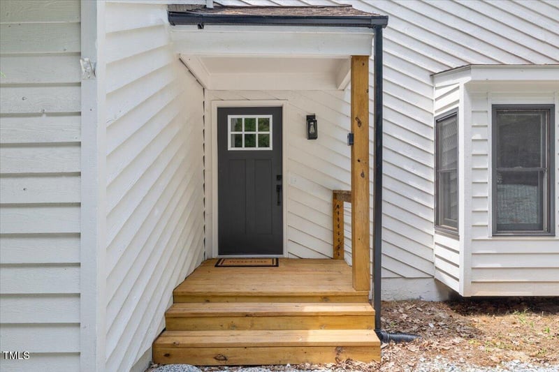5709 Russell Rd, Durham, NC 27712