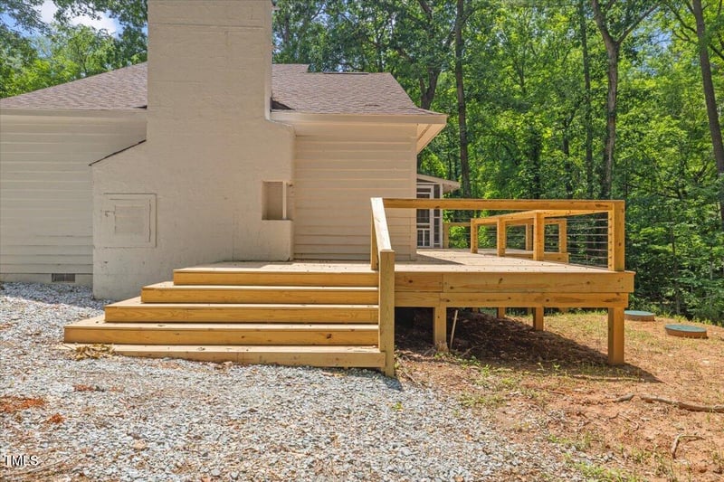 5709 Russell Rd, Durham, NC 27712