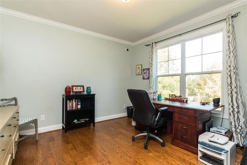 571 Millstone Dr, Clayton, NC 27527