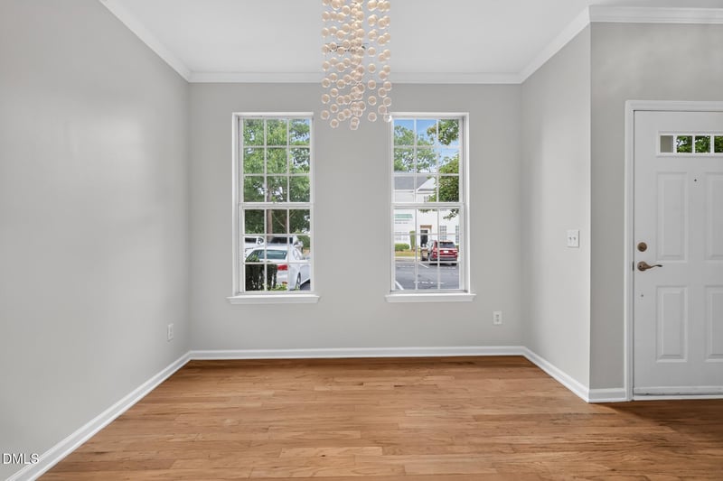 5710 Corbon Crest Ln, Raleigh, NC 27612