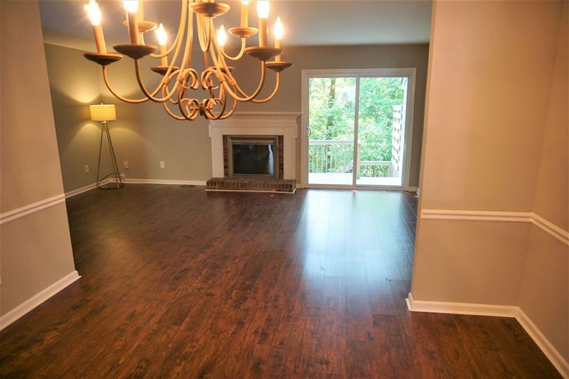 5710 Poolside Dr, Raleigh, NC 27612