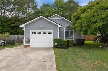 5712 Icarus Cir, Fayetteville, NC 28304
